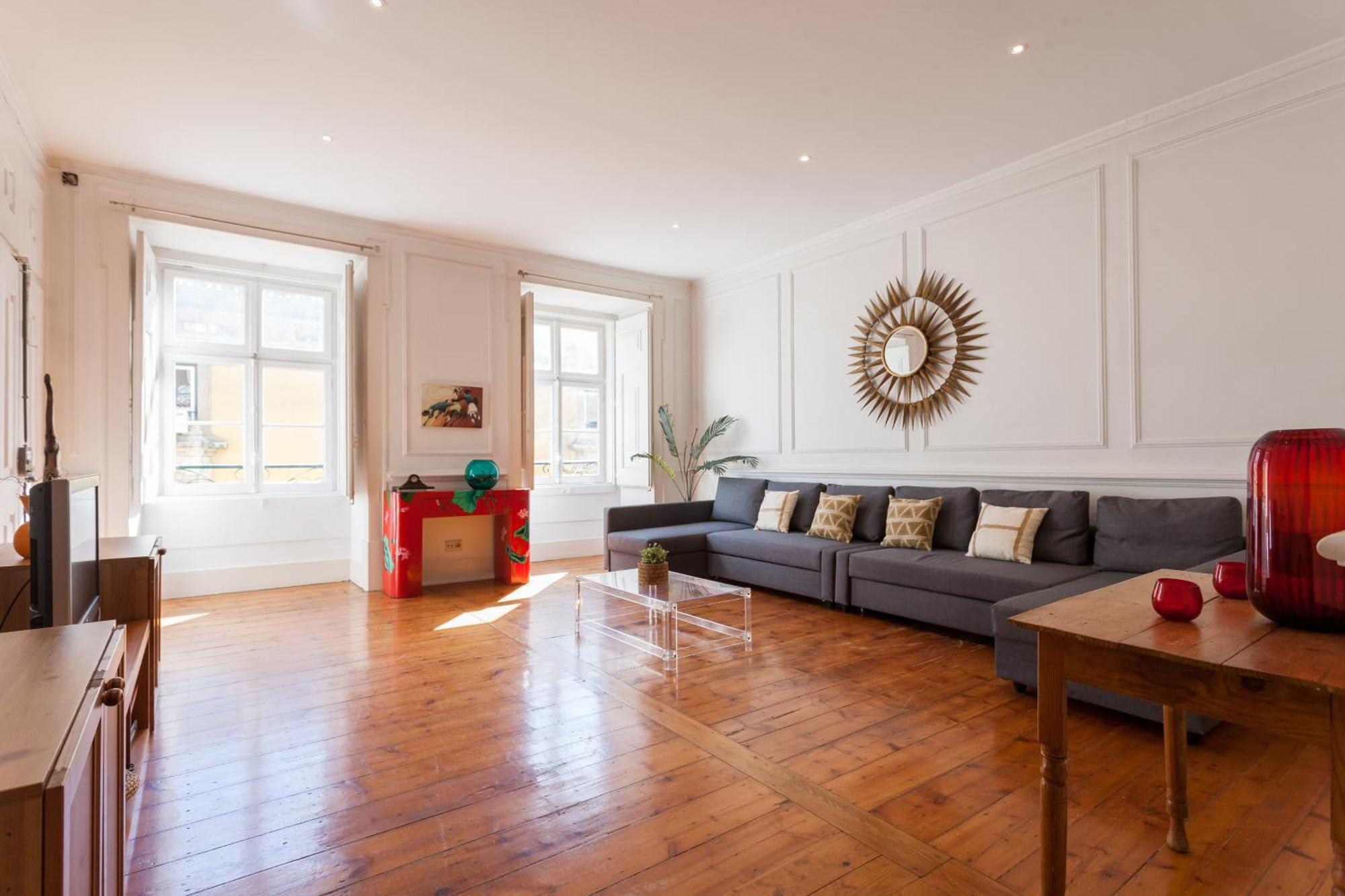 Tejo Vintage Three-Bedroom Apartment - By Lu Holidays Lisboa Extérieur photo